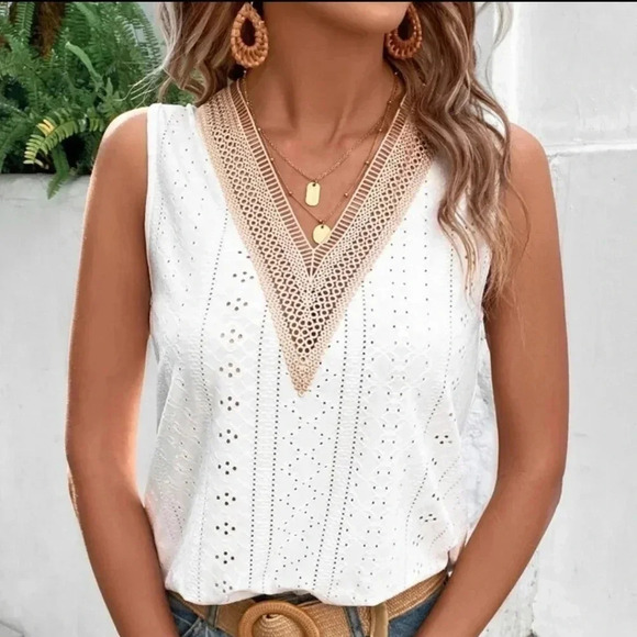 Guipure Lace Panel Eyelet Embroidery Tank White Top - Picture 1 of 5